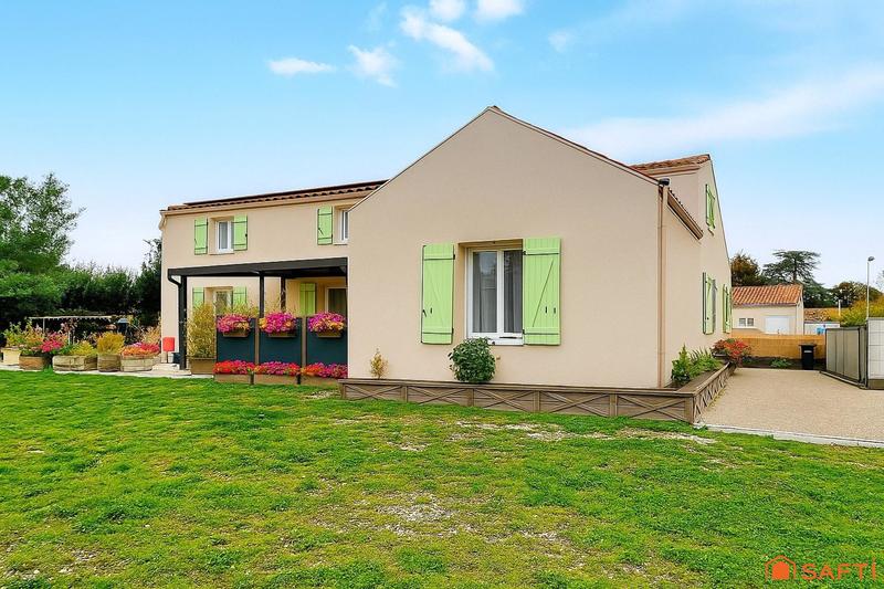 Maison - 82 m² - 4 pièces