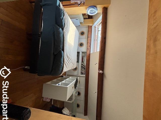 Chambre - 14 m² - 1 pièce