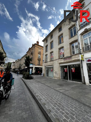 Local commercial - 432 m²