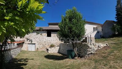 Maison - 141 m² - 5 pièces