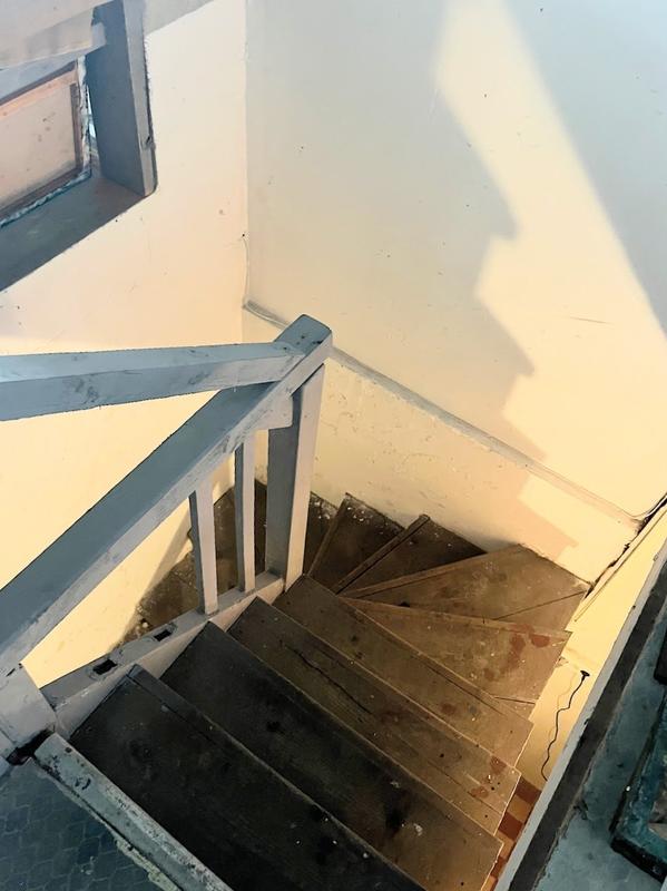 Loft - 181 m² - 5 pièces