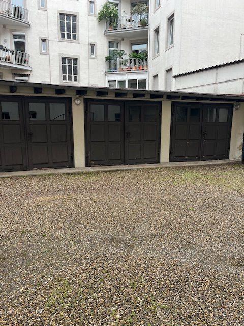 Parking / Garage - 10 m²