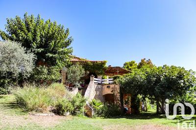 Maison de maîtres - 271 m² - 8 pièces