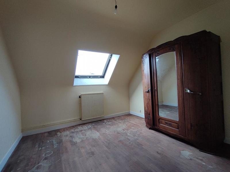 Maison - 103 m² - 7 pièces