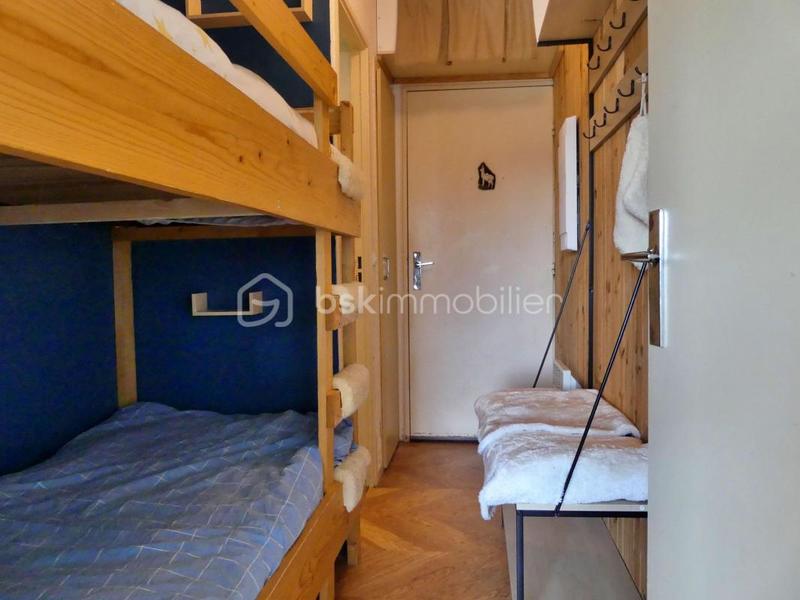 Studio - 25 m² - 1 pièce