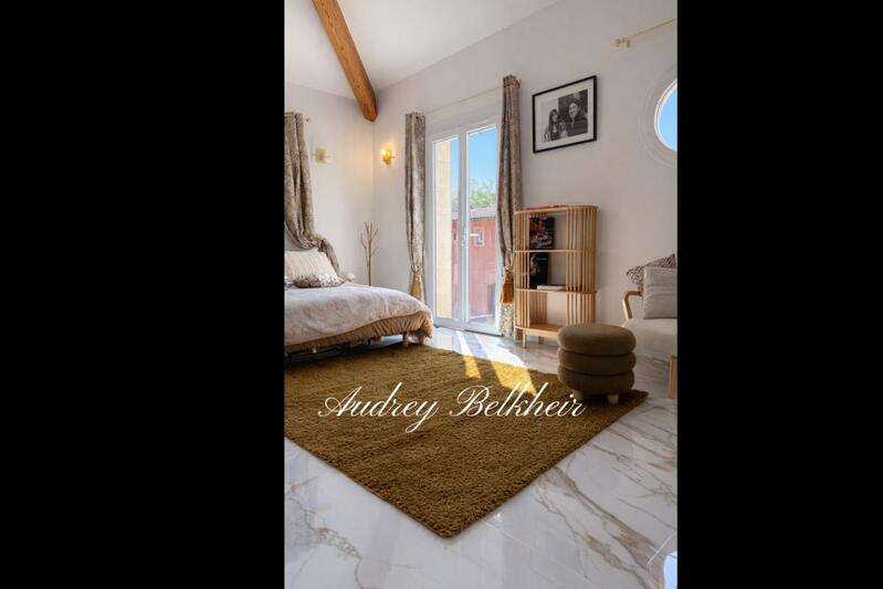 Villa - 173 m² - 6 pièces