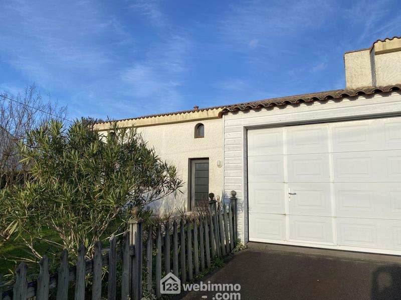 Maison - 202 m² - 7 pièces