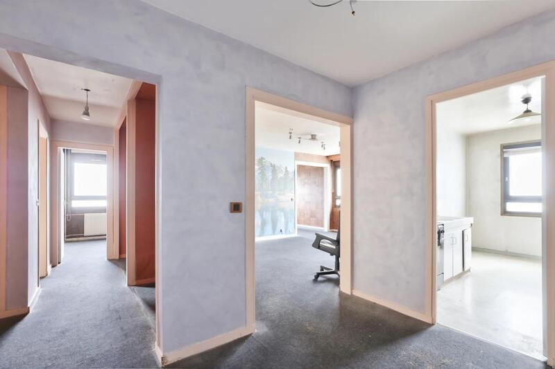 Appartement - 80 m² - 4 pièces