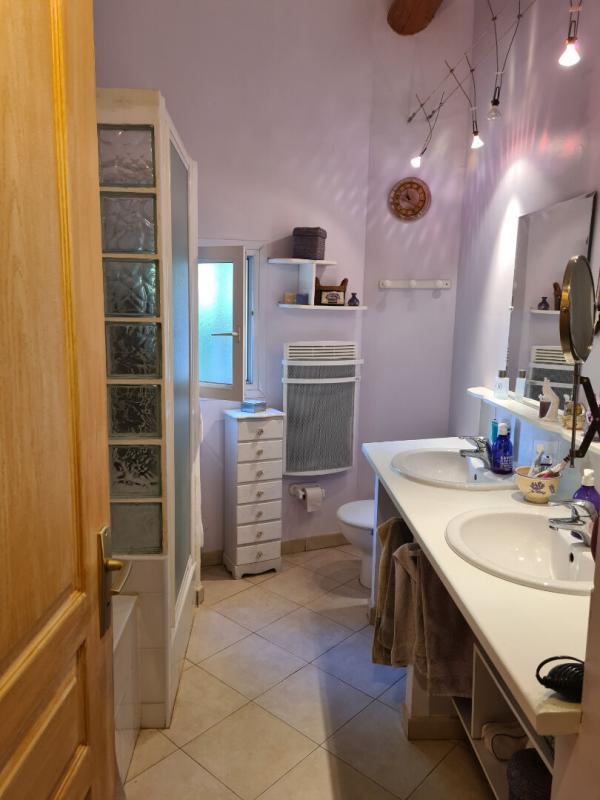 Villa - 128 m² - 8 pièces