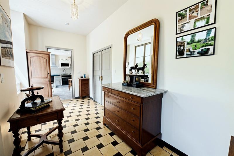 Maison ancienne - 345 m² - 10 pièces