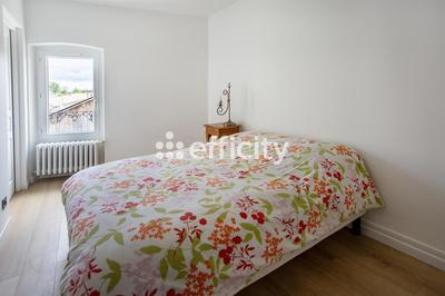 Maison de ville - 151 m² - 6 pièces