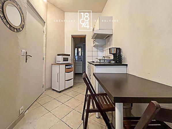 Studio - 16 m² - 1 pièce