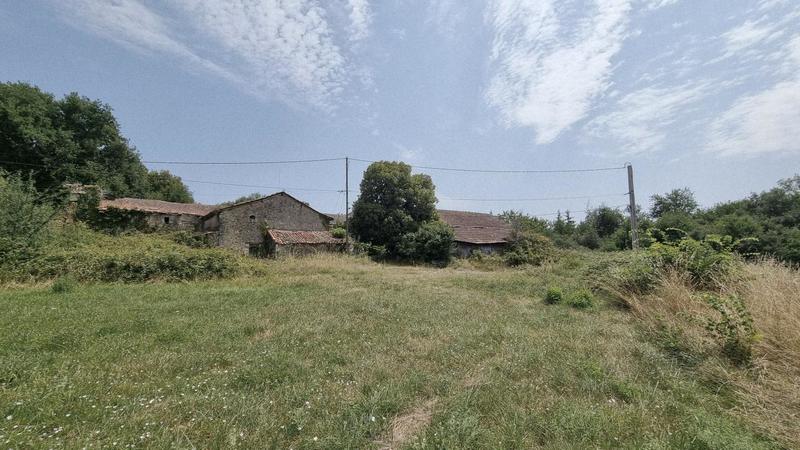 Maison - 140 m² - 3 pièces