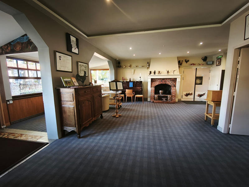 Fonds de commerce - 706 m²