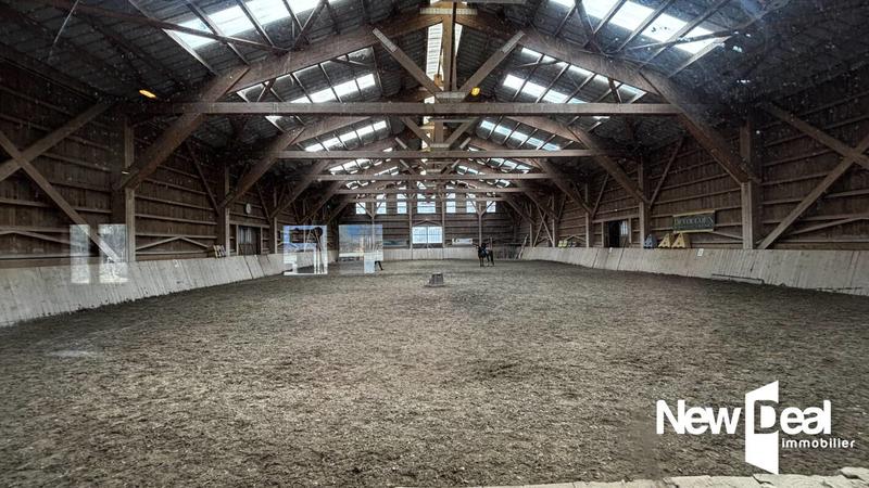 Maison de domaine équestre - 250 m² - 10 pièces