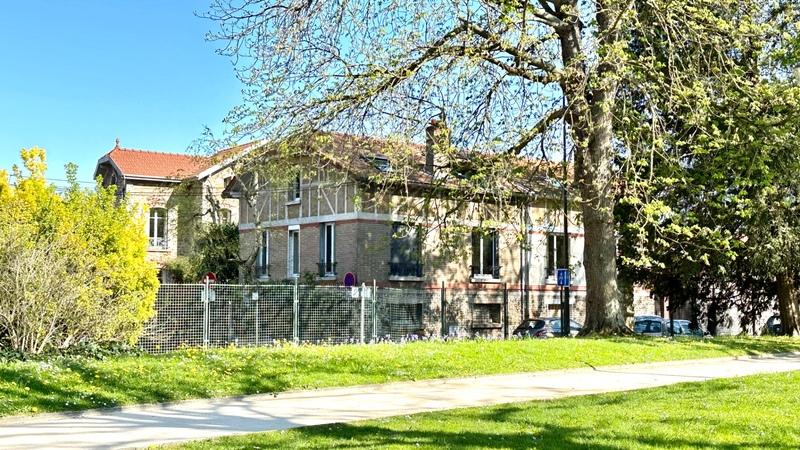 Maison de ville - 150 m² - 7 pièces