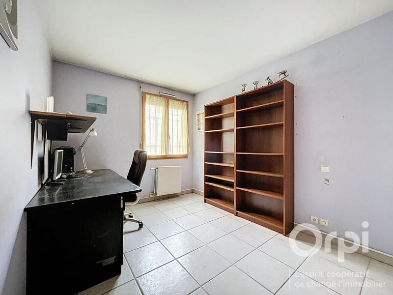 Appartement - 140 m² - 5 pièces
