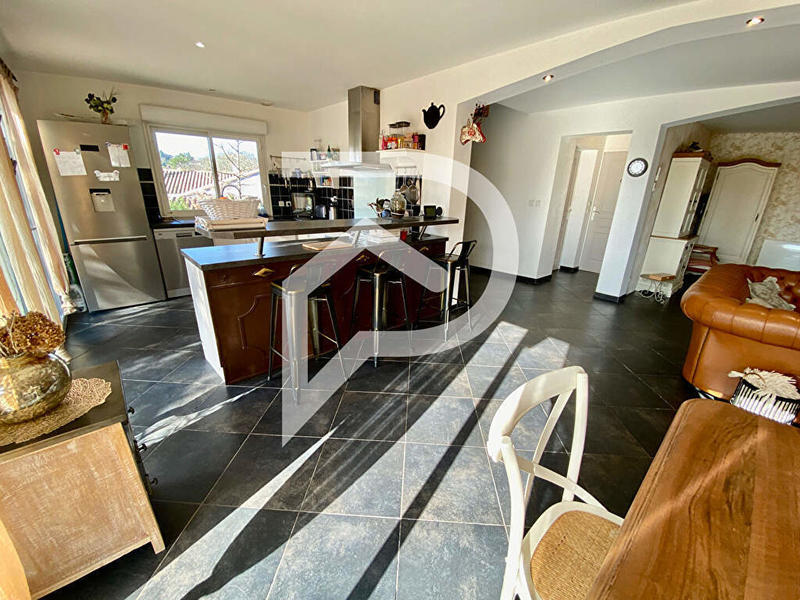 Maison - 150 m² - 5 pièces