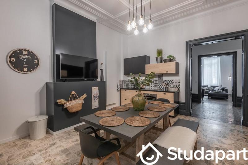 Chambre - 15 m² - 1 pièce