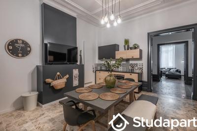 Chambre - 15 m² - 1 pièce