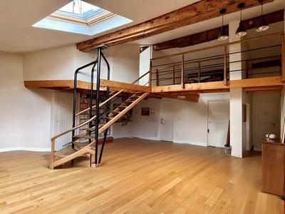 Appartement - 137 m² - 5 pièces