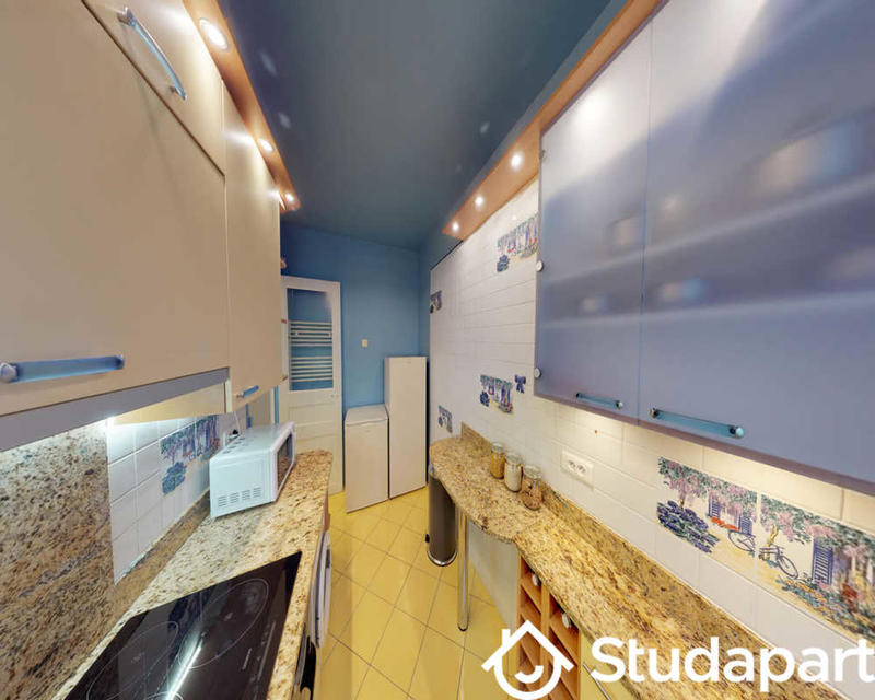 Chambre - 50 m² - 1 pièce