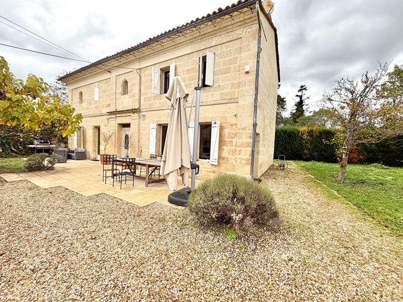 Maison - 145 m² - 4 pièces