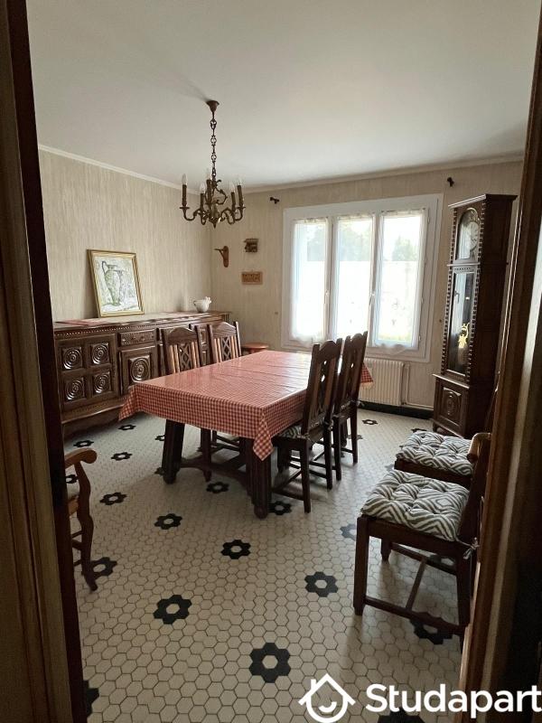 Chambre - 12 m² - 1 pièce