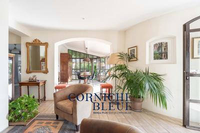 Villa - 190 m² - 7 pièces