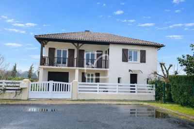 Maison - 144 m² - 5 pièces