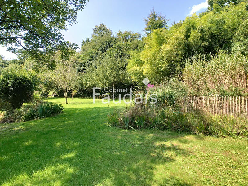 Maison - 174 m² - 9 pièces