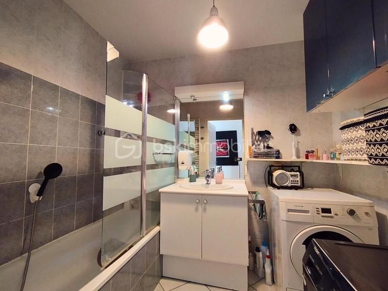 Appartement - 101 m² - 5 pièces