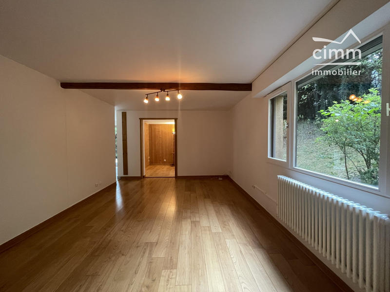 Appartement - 85 m² - 4 pièces