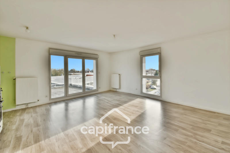Appartement - 79 m² - 4 pièces