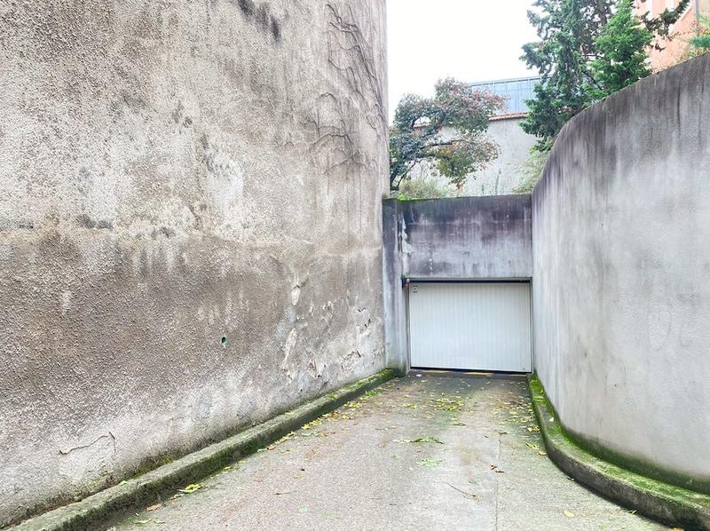 Parking / Garage - 22 m²