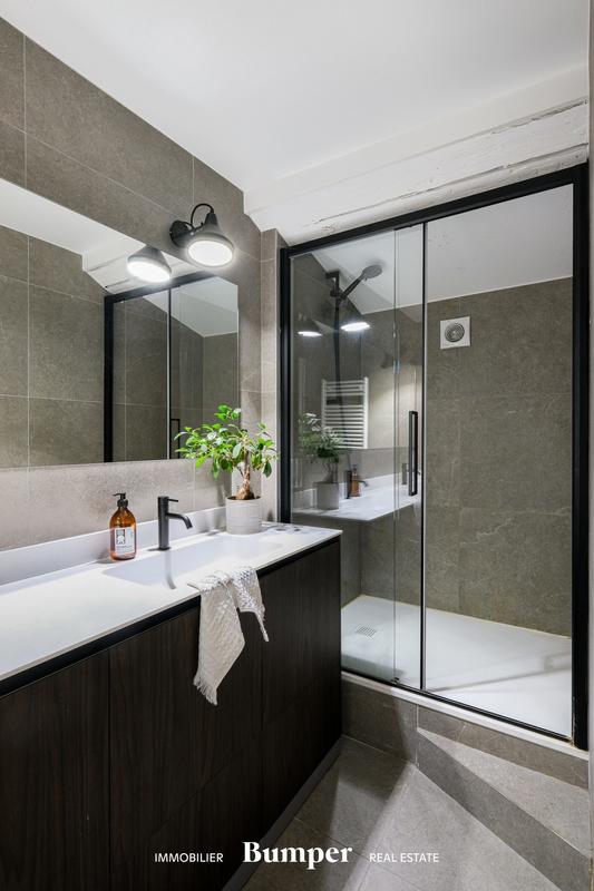 Duplex - 179 m² - 5 pièces