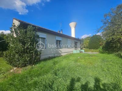 Maison traditionnelle - 92 m² - 5 pièces