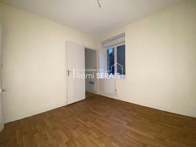 Maison - 127 m² - 7 pièces