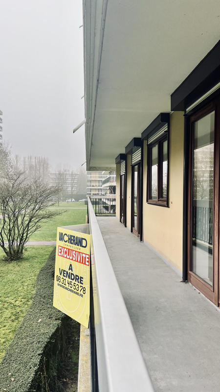 Appartement - 90 m² - 3 pièces