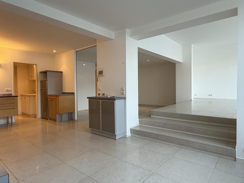 Maison - 178 m² - 5 pièces