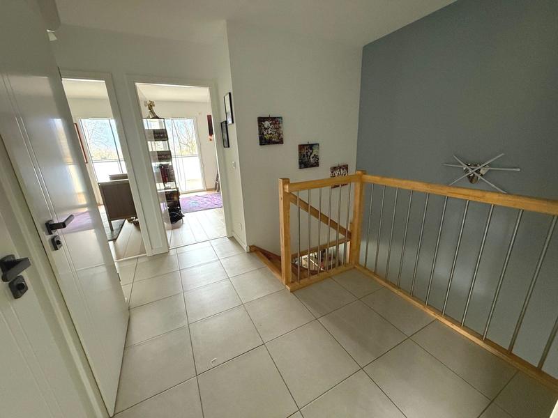 Appartement - 98 m² - 4 pièces