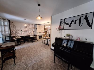 Maison traditionnelle - 430 m² - 17 pièces