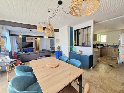 Maison - 139 m² - 6 pièces