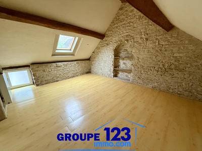 Maison - 98 m² - 4 pièces