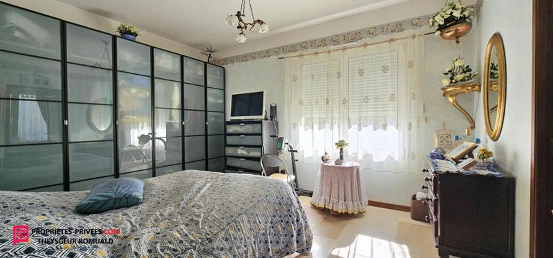 Maison - 200 m² - 5 pièces