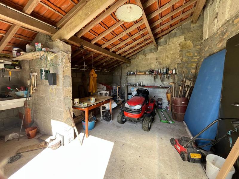 Maison - 220 m² - 5 pièces
