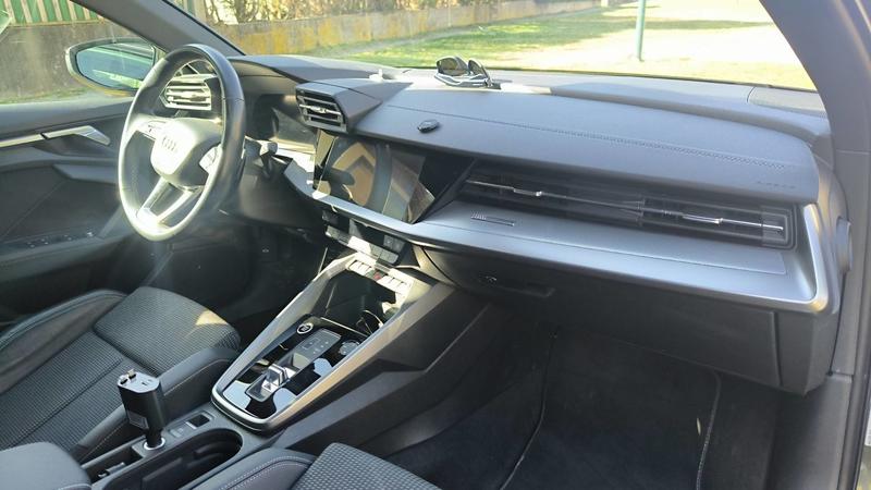 Audi A3 sportback 35 Tfsi 150 Mild Hybrid s-Tronic 7 s line - Automatique