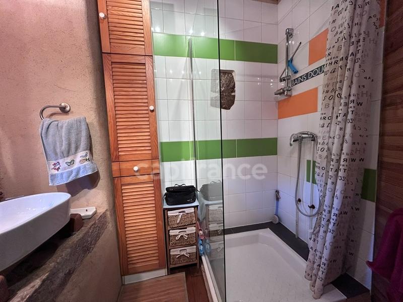 Maison - 104 m² - 3 pièces