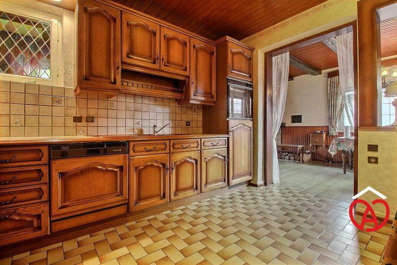 Maison - 111 m² - 6 pièces