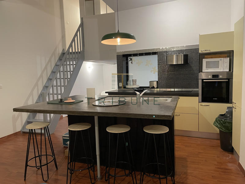 Appartement - 150 m² - 4 pièces